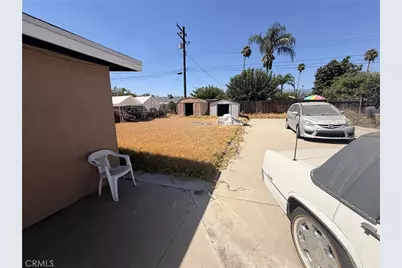 25814 7th St, San Bernardino, CA 92410 - Photo 40