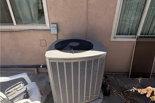 25814 7th St, San Bernardino, CA 92410 - Photo 38