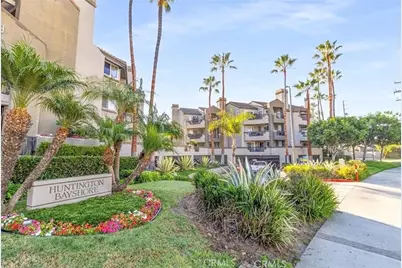 430 Lake Street, Huntington Beach, CA 92648 - Photo 1