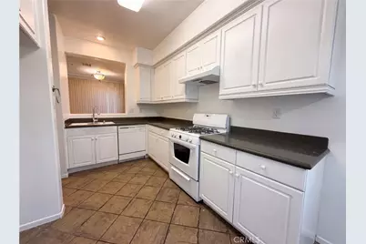 39180 Anchor, Murrieta, CA 92563 - Photo 10