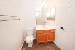 18493 Oak Park Dr, Riverside, CA 92504 - Photo 38