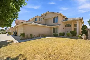14323 La Crescenta, Victorville, CA 92392 - Photo 2
