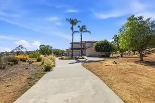 18902 Wildflower, Riverside, CA 92504 - Photo 2