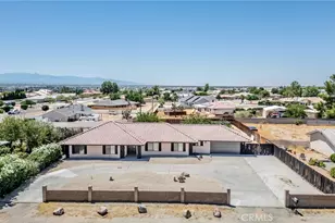 13786 Crow, Apple Valley, CA 92307 - Photo 52