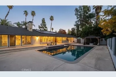 2110 Hathaway, Riverside, CA 92506 - Photo 2