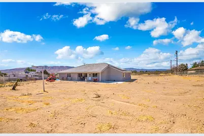 18702 Atlantic, Hesperia, CA 92345 - Photo 42