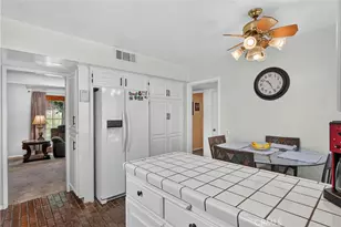 16429 Avalon Ave, Victorville, CA 92395 - Photo 22