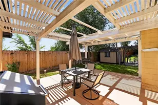 16429 Avalon Ave, Victorville, CA 92395 - Photo 42