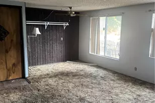 301 Maryknoll Dr, Colton, CA 92324 - Photo 22