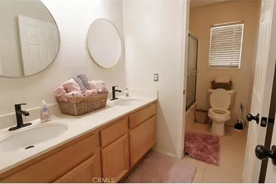 7177 Riverboat Drive, Mira Loma, CA 91752 - Photo 24