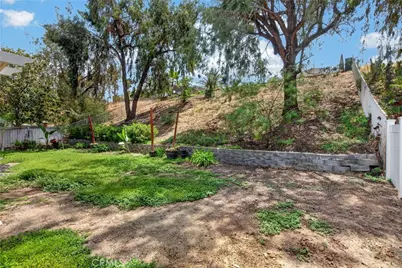 13189 Lucky Spur Lane, Corona, CA 92883 - Photo 32