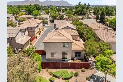 4032 Alicia Court, Riverside, CA 92501 - Photo 32