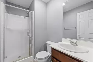 4032 Alicia Ct, Riverside, CA 92501 - Photo 16
