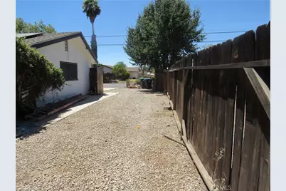 26700 Girard Street, Hemet, CA 92544 - Photo 30