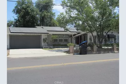 26700 Girard Street, Hemet, CA 92544 - Photo 2