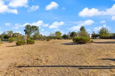 9888 Solano Road, Victorville, CA 92392 - Photo 32