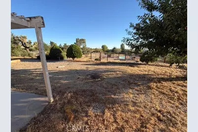 9888 Solano Road, Victorville, CA 92392 - Photo 24