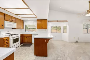 29337 Crown Point Ct, Sun City, CA 92586 - Photo 12