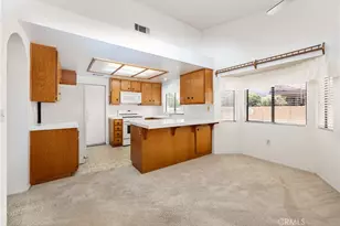 29337 Crown Point Ct, Sun City, CA 92586 - Photo 16