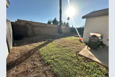 4974 Vail, San Bernardino, CA 92407 - Photo 18