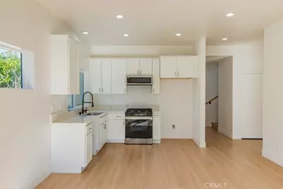 16433 Gledhill Street, North Hills, CA 91343 - Photo 8