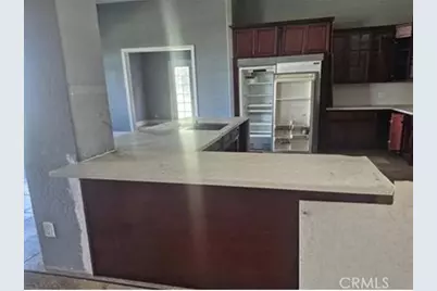 6136 E Church Avenue, Fresno, CA 93727 - Photo 4