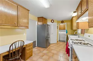 7691 Mission, Jurupa Valley, CA 92509 - Photo 16