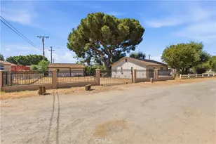 7691 Mission, Jurupa Valley, CA 92509 - Photo 4