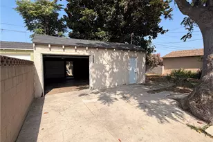 8947 S Denker, Los Angeles, CA 90047 - Photo 12