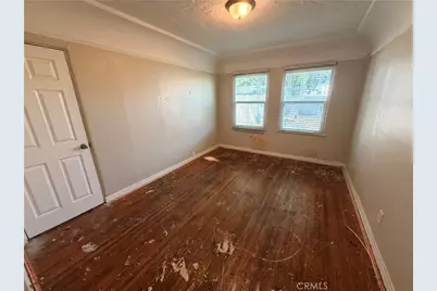 8947 S Denker, Los Angeles, CA 90047 - Photo 10