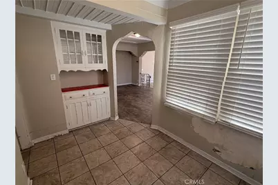 8947 S Denker, Los Angeles, CA 90047 - Photo 6