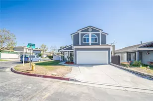 827 S Tamarisk Ave, Rialto, CA 92376 - Photo 2