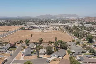 205 Waring, Riverside, CA 92507 - Photo 56