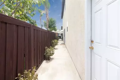 25960 Corte Antigua, Moreno Valley, CA 92551 - Photo 36