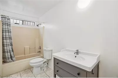 1503 W Adams, Los Angeles, CA 90007 - Photo 20