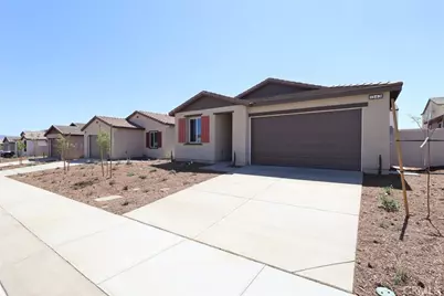 1343 Mahogany Street, Banning, CA 92220 - Photo 2