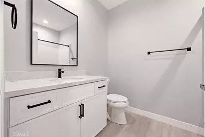 1050 W Olive Street, Corona, CA 92882 - Photo 38