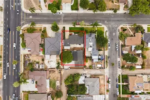 1050 W Olive St, Corona, CA 92882 - Photo 44