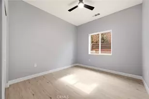 1050 W Olive St, Corona, CA 92882 - Photo 34