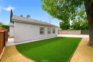 1050 W Olive St, Corona, CA 92882 - Photo 18