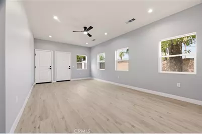 1050 W Olive Street, Corona, CA 92882 - Photo 22