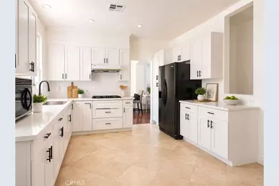 8043 Tuscany, Fontana, CA 92336 - Photo 4