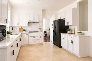 8043 Tuscany, Fontana, CA 92336 - Photo 4