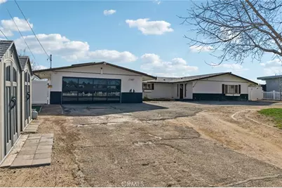 17487 Aspen, Hesperia, CA 92345 - Photo 10