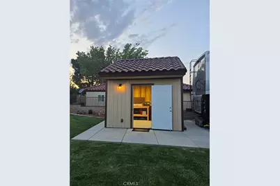 11570 Wedgewood, Apple Valley, CA 92308 - Photo 6