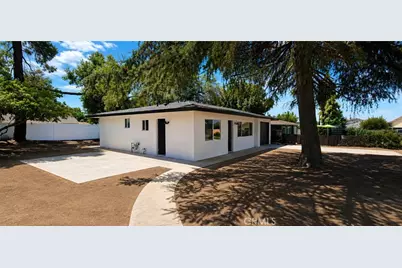 12942 3rd, Yucaipa, CA 92399 - Photo 2