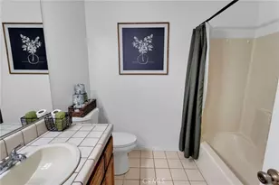 18266 Manzanita, Hesperia, CA 92345 - Photo 36