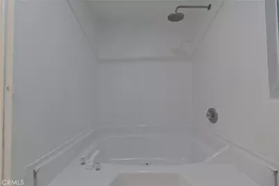 9426 Tamarisk #21, Hesperia, CA 92345 - Photo 34