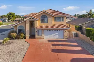 17943 Garden Glen Dr, Victorville, CA 92395 - Photo 2