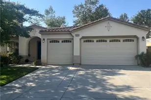 36324 Clearwater Ct, Beaumont, CA 92223 - Photo 2